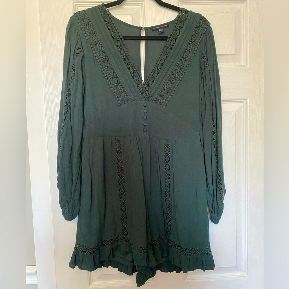 American Eagle Long Sleeve Lace Romper – Women’s Size M – Dark Green – Like New